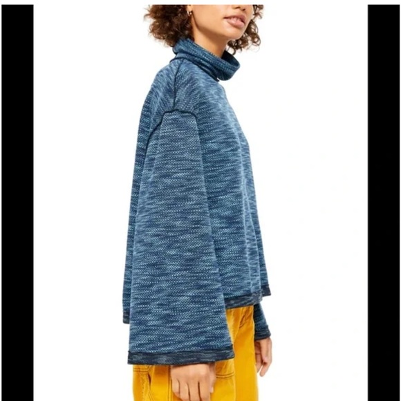 Free People Sunny Days Turtleneck Sweater Blue Overboard Combo XS Retail $98 - Picture 4 of 6